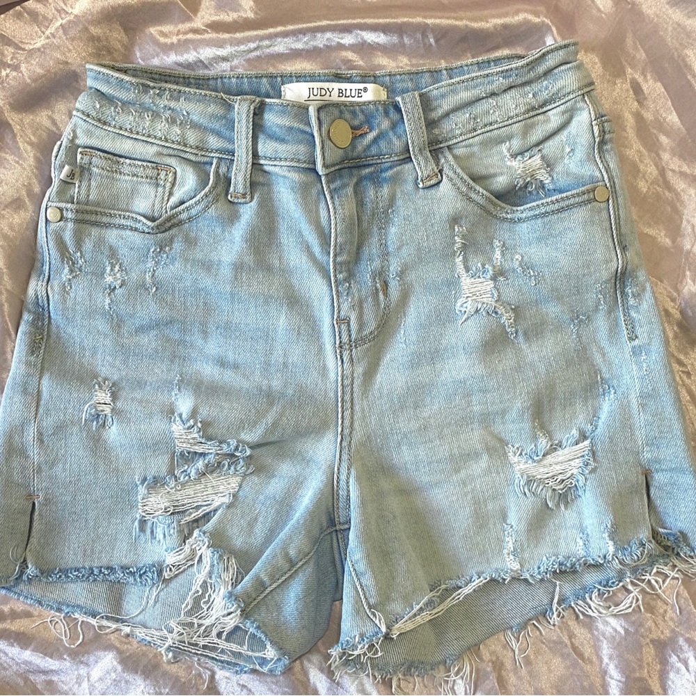 Judy blue high waisted shorts